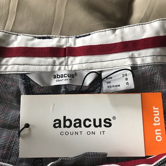 Capris - Picture 3 of 5